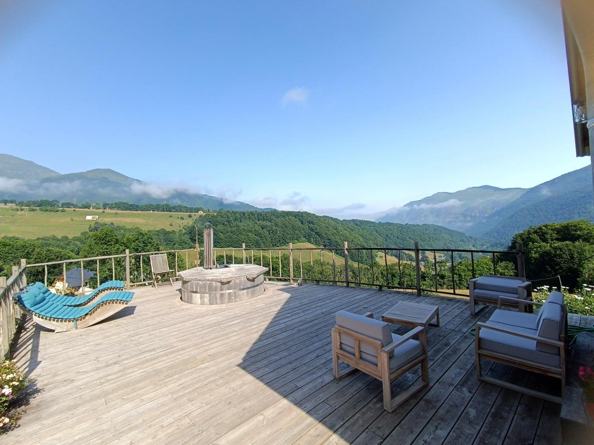 Le Panoramique Vila Campan Exterior foto